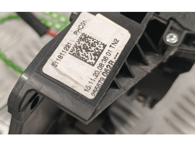 Подушка безопасности водителя E11811221 Dacia Lodgy