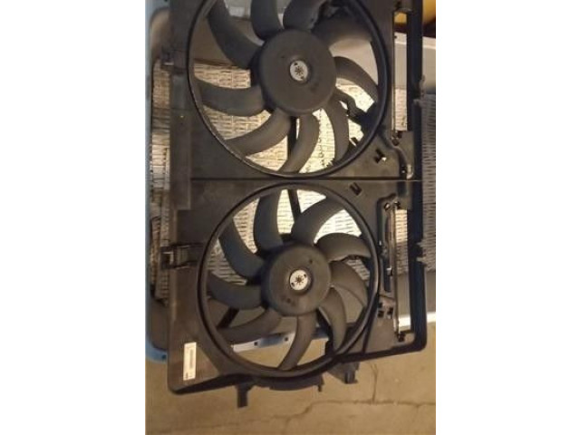 Вентилятор радиатора     8K0121003M, 989460D    Audi A4 Allroad 