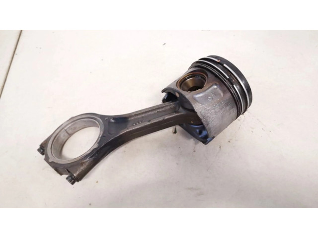 Píst c65   Hyundai ix 55  pro naftový motor 3.0  