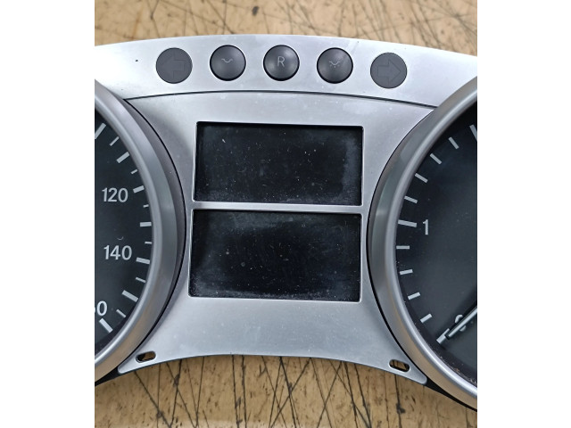 Панель приборов A2519003300, A2C53361677 Mercedes-Benz ML W164