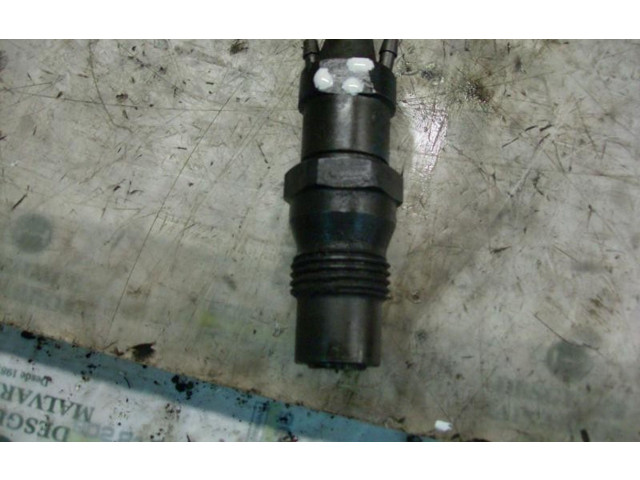 Vstřikovač    Fiat Punto (176)    176B7000 