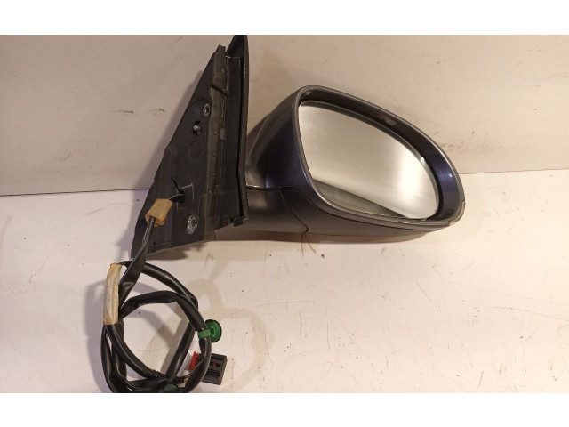 Зеркало электрическое Volkswagen Jetta IV 1999 - 2005 года