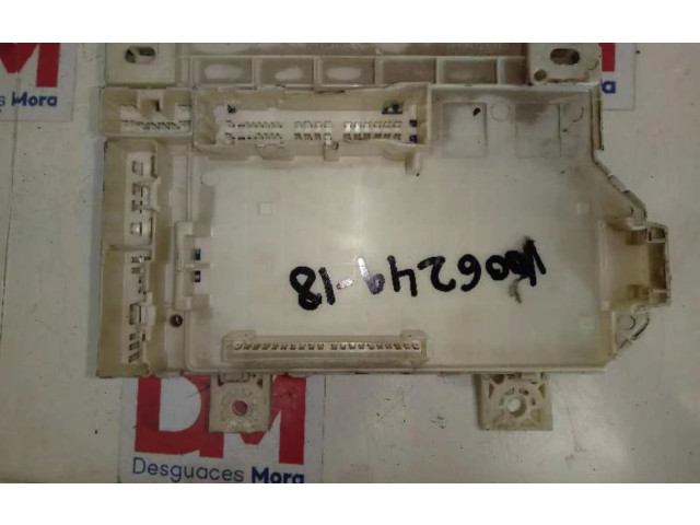 Блок предохранителей MN902449 Smart ForFour I