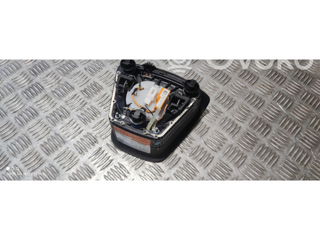 Подушка безопасности водителя 31332820 Volvo V70