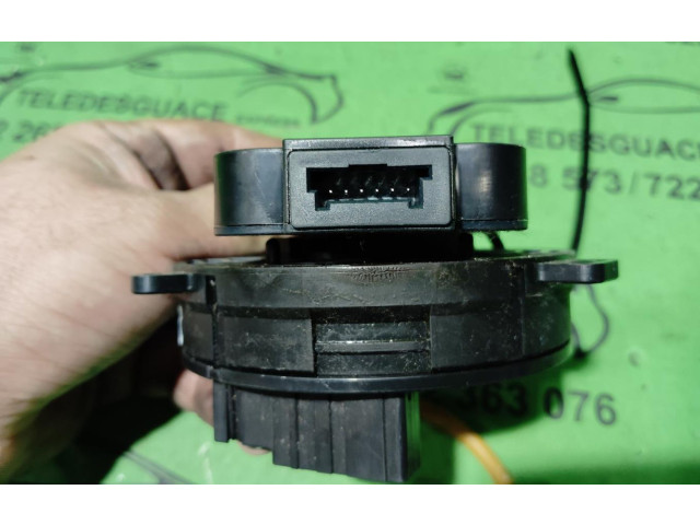 Подрулевой шлейф SRS 20817720   Opel Meriva B