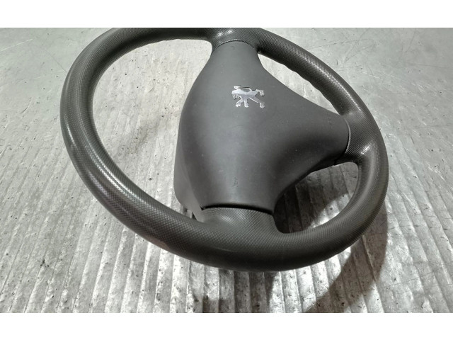 Руль Peugeot 107 2005 - 2014 года