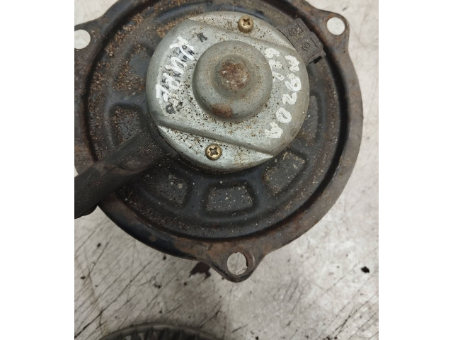 Вентилятор печки Mazda 626