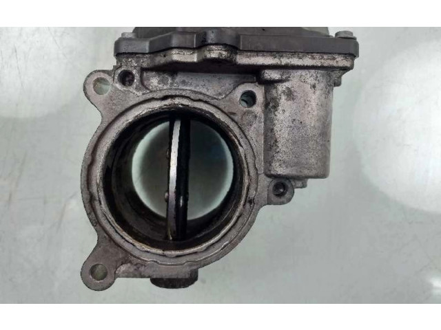 Дроссель 076128063A Volvo V40 Cross country