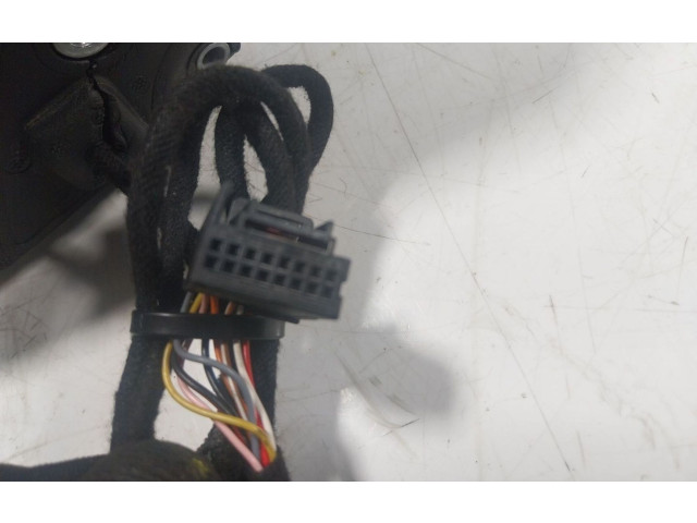 Зеркало электрическое Skoda Octavia Mk3 (5E) 2013 - 2019 года