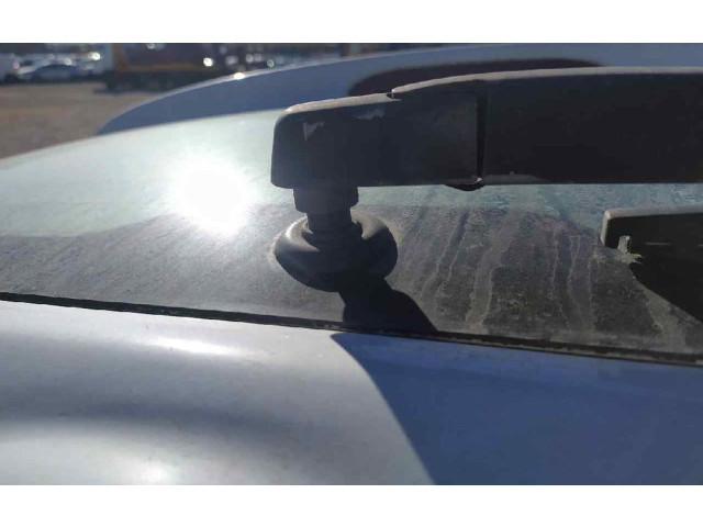 Моторчик заднего дворника 987001P000    KIA Venga