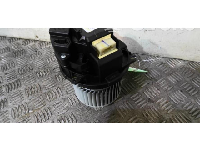 Вентилятор печки    272104788R   Renault Clio V