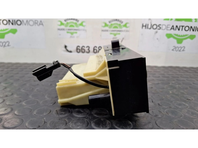 Блок управления климат-контролем MIGUEL   Mitsubishi Montero