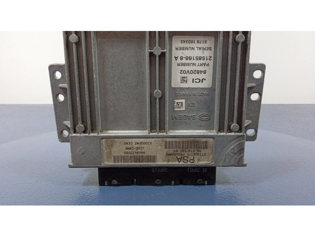 Блок управления двигателем ECU