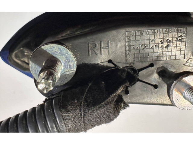 Зеркало (механическое)       Chevrolet Camaro   -  года   