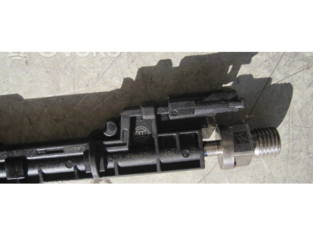 Vstřikovač 7639994 BMW X5 F15 pro benzínový motor 0.0