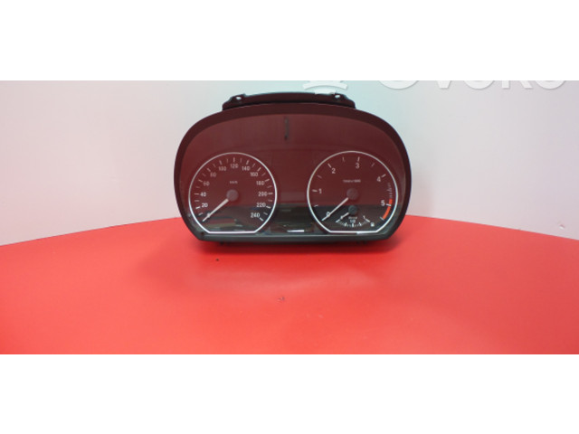 Přístrojová deska BMW 1 E81 E87 2008 1024952-93, 9187046-02