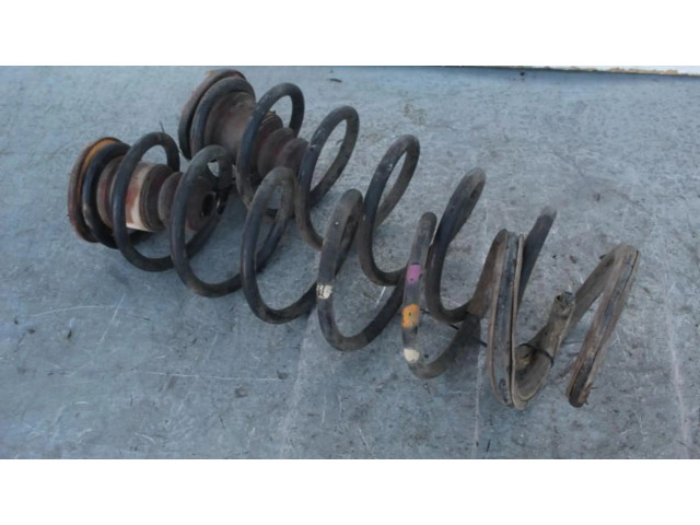 Задний амортизатор с пружиной      