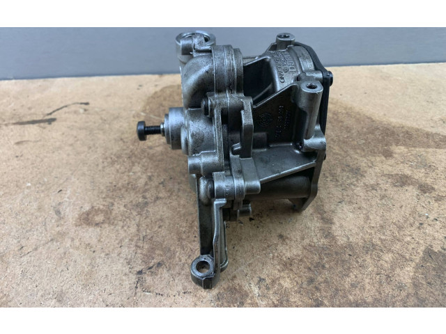 Масляный насос N47D20C 7707492024, 11417810451 BMW 1 E81 E87