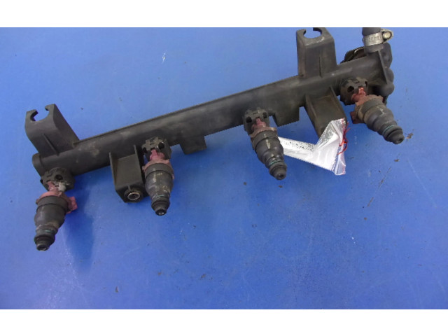 Топливная рампа 9617378980, 9617378980   Peugeot 406   для двигателя ---