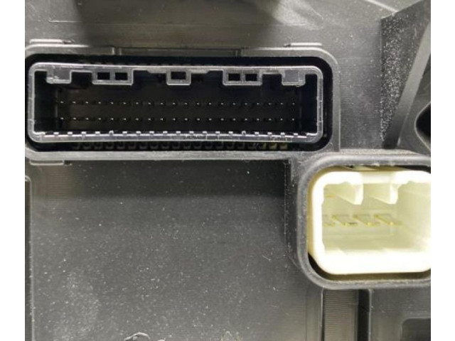 Панель приборов B001177080   Peugeot 108       