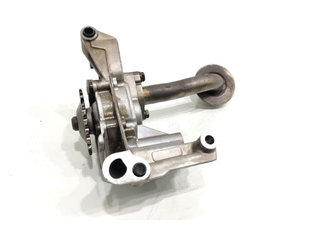 Масляный насос 03G115105 Audi A3 S3 8P