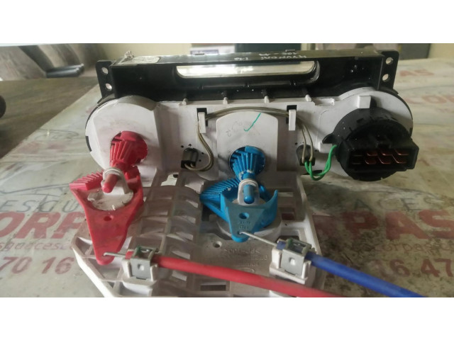 Блок управления климат-контролем 972500X304 Hyundai i10