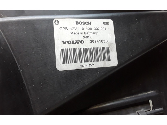 Вентилятор радиатора     0130307001, 30741630    Volvo V50 2.4