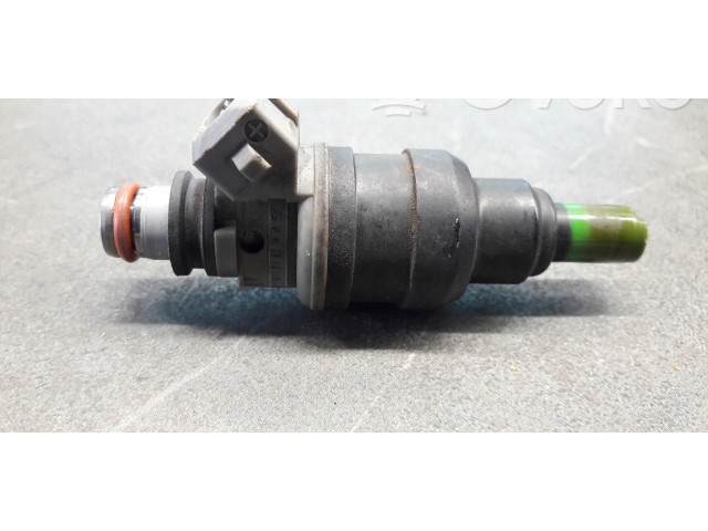 Форсунка mdh240 Mitsubishi Galant