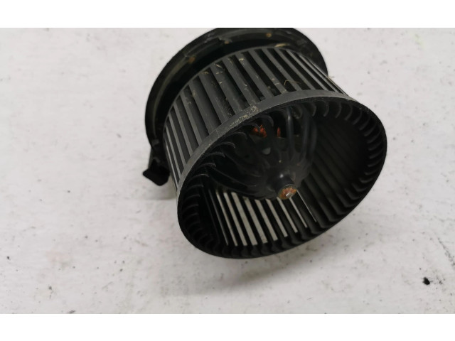 Вентилятор печки Dacia Logan I