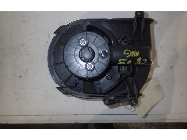 Вентилятор печки       Citroen C8