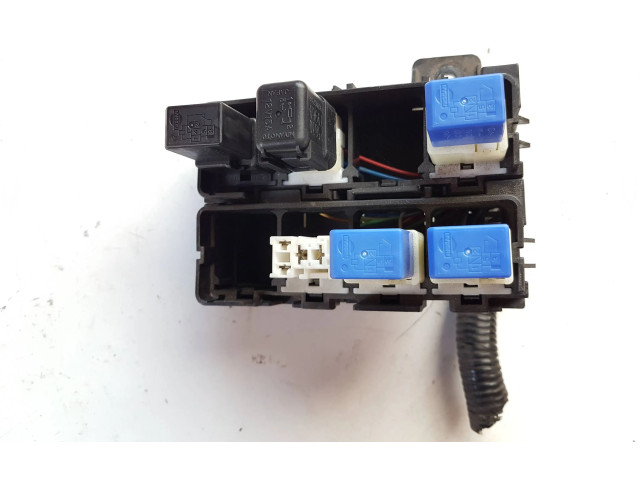 Pojistková skříňka 243821LA1D Nissan Navara D23 2015