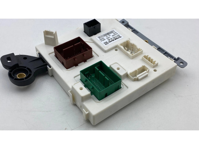 Блок комфорта 32217422AE, 10201889 Volvo S60