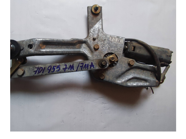 Моторчик заднего дворника 701955713A, 40359412    Volkswagen Transporter - Caravelle T4