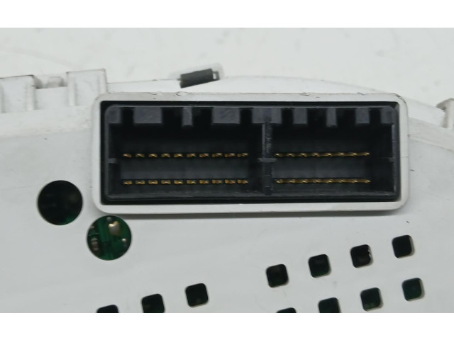 Панель приборов 940133E250 KIA Sorento