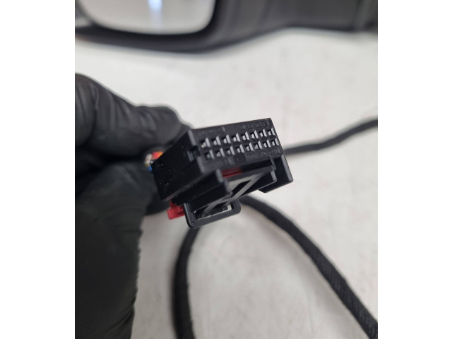 Зеркало электрическое Skoda Octavia Mk3 (5E) 2013 - 2019 года