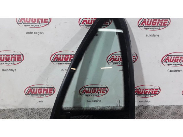 Заднее боковое стекло кузова
