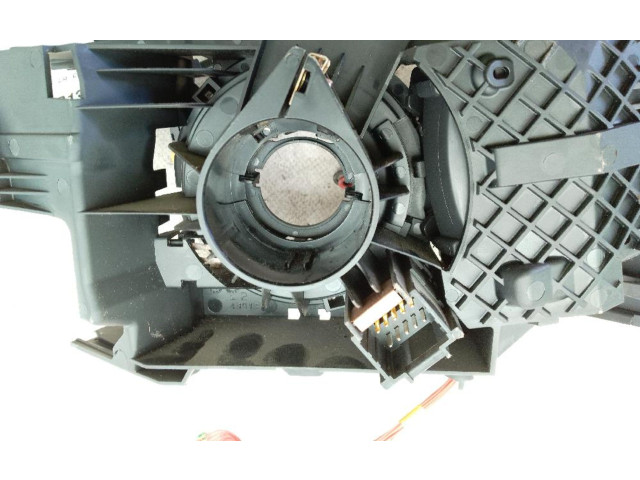 Подушка безопасности водителя 8200383276 Renault Clio III