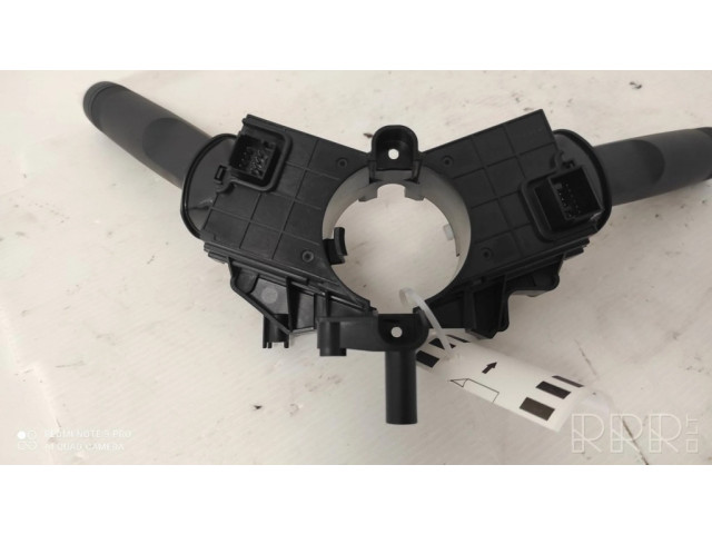 Jungiklių komplektas