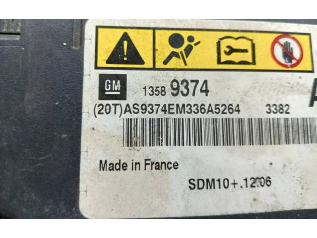 Блок подушек безопасности 13589374, SDM1041206 Vauxhall Astra J
