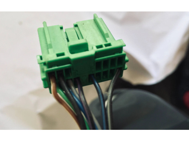 Зеркало электрическое Volvo XC40 - года