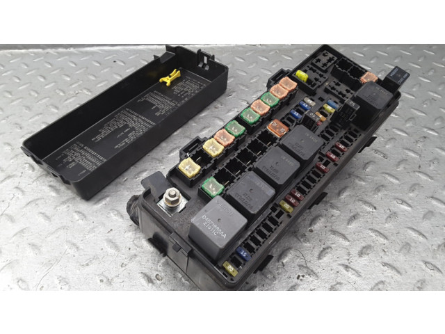 Pojistková skříňka 054AC, P68243054AC Chrysler 300C 2014