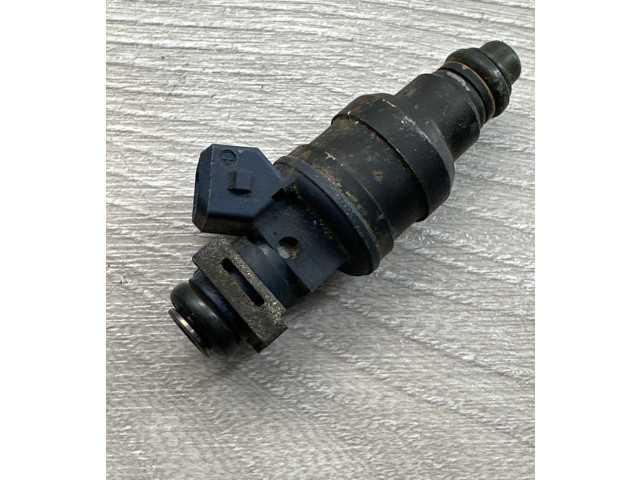 Форсунка 280150432    Saab 9000 CS   