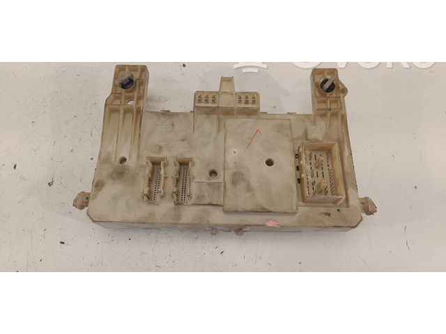 Přístrojová deska Mazda 3 I 2008 519198089