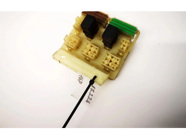   Pojistková skříňka    Volvo S40, V40 1999