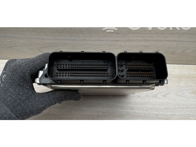 Řídící jednotka 0281012707, 7799856   BMW 5 E60 E61 2006