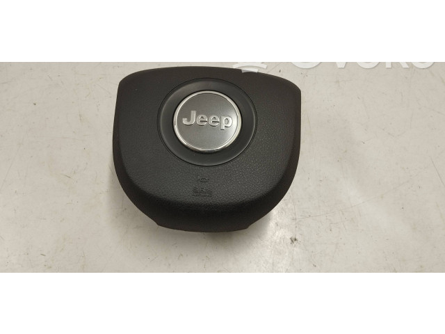 Подушка безопасности водителя 13393369 Jeep Grand Cherokee