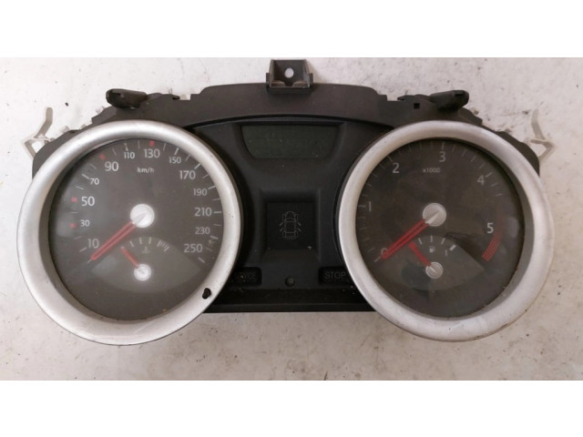 Přístrojová deska Renault Megane II 2005 8200462283, 35110419