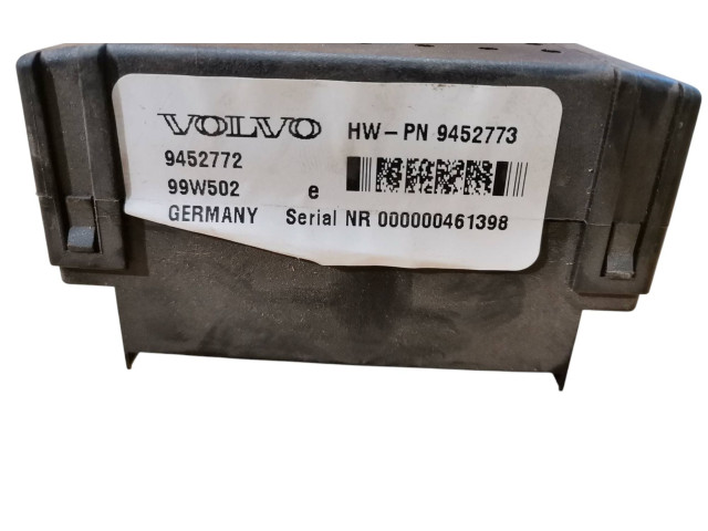 Блок предохранителей 9452772, 99W502   Volvo S80    