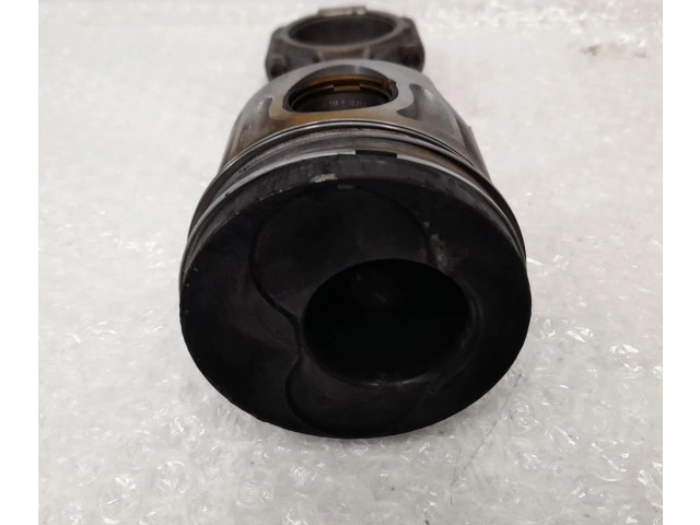 Píst    Seat Ibiza III (6L)     