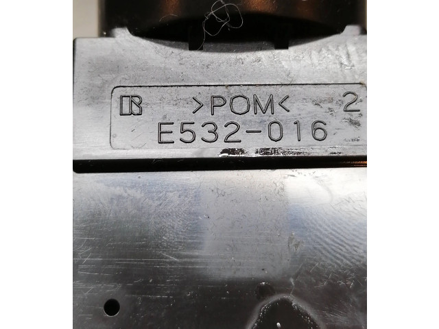 Ручка стеклоочистителей E532016 Mitsubishi Lancer X